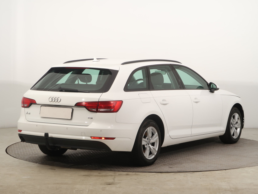 Audi A4, 2016