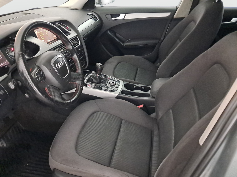 Audi A4, 2010