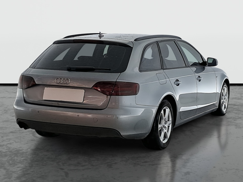 Audi A4, 2010