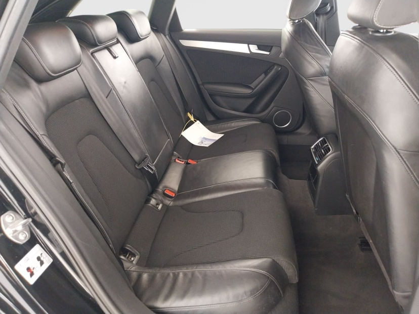 Audi A4, 2010
