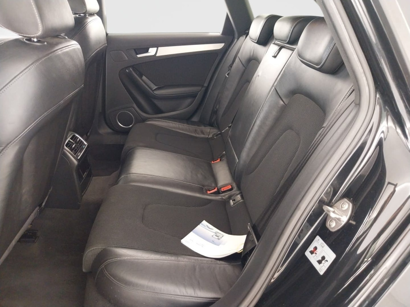 Audi A4, 2010