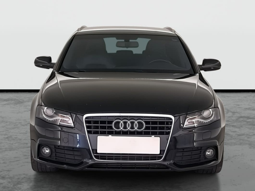 Audi A4, 2010
