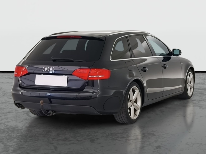 Audi A4, 2010