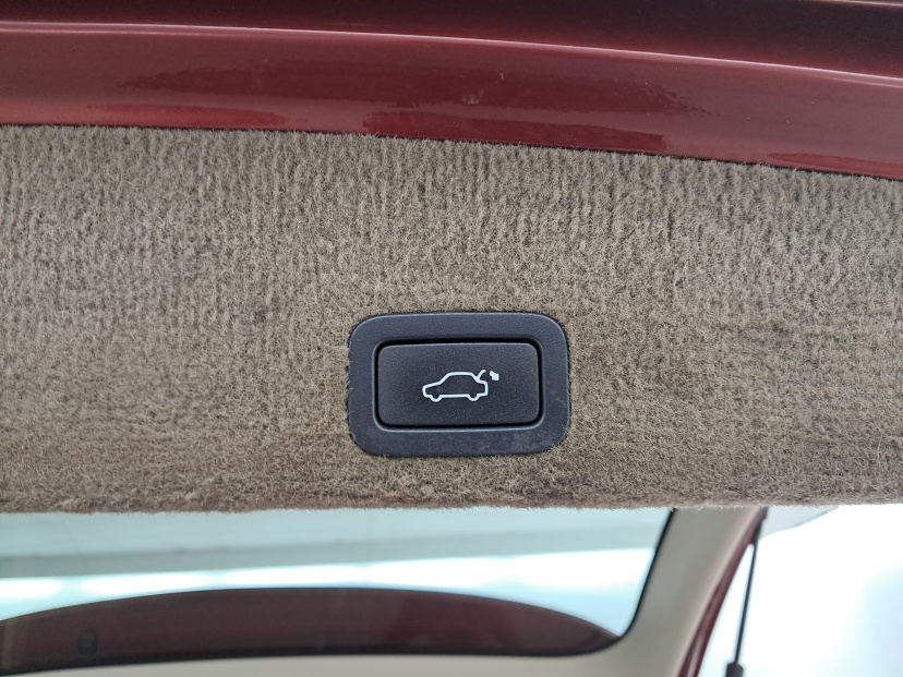 Volvo XC60, 2011