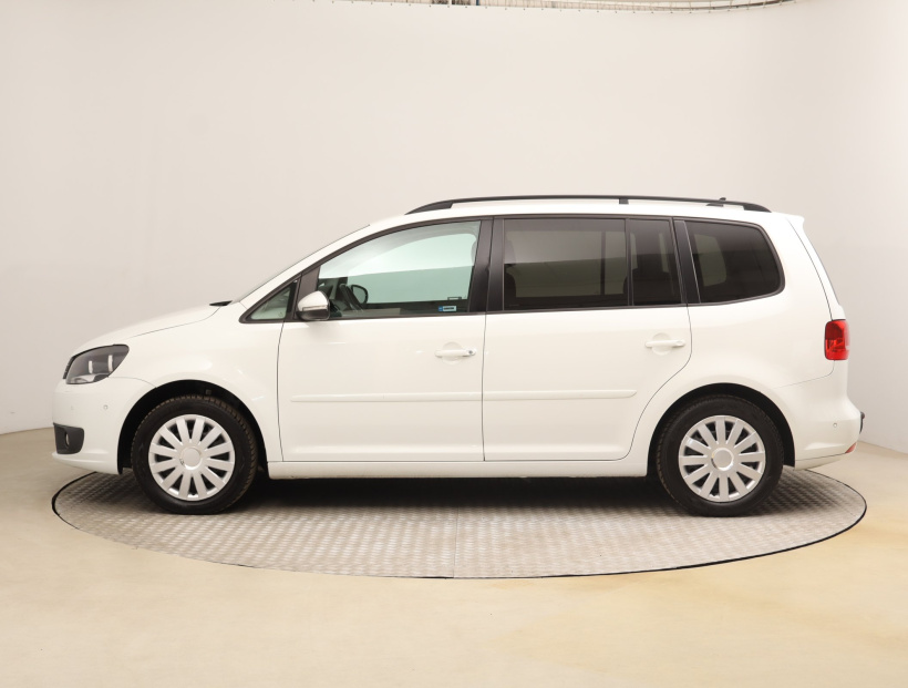 Volkswagen Touran, 2014