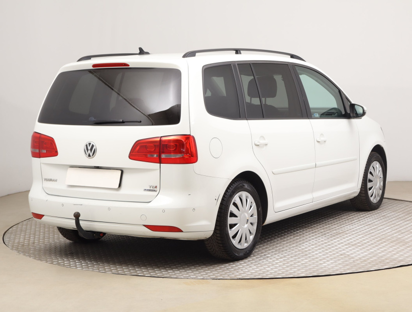 Volkswagen Touran, 2014