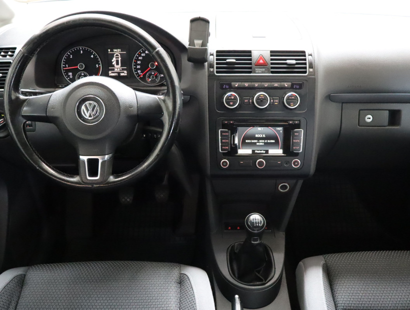 Volkswagen Touran, 2014