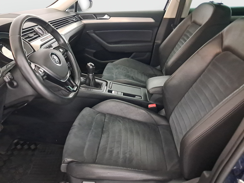 Volkswagen Passat, 2015