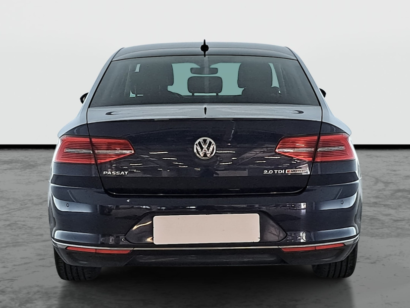 Volkswagen Passat, 2015