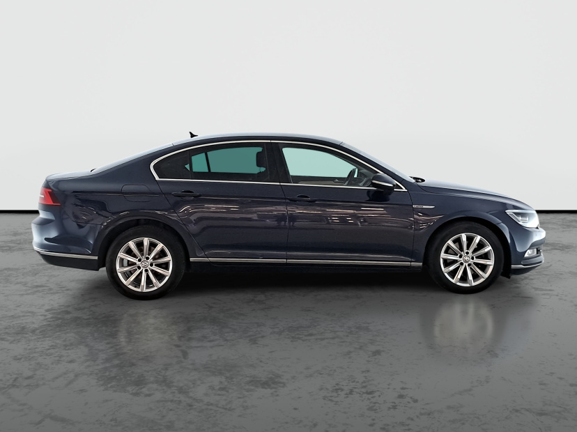 Volkswagen Passat, 2015