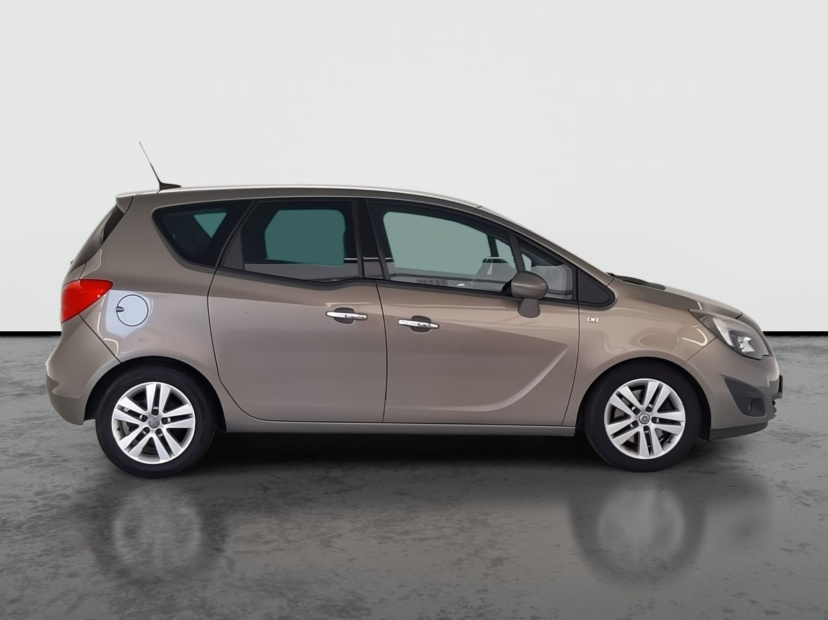Opel Meriva, 2013