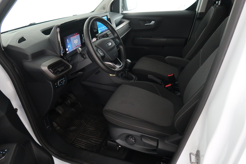 Ford Transit Courier, 2024