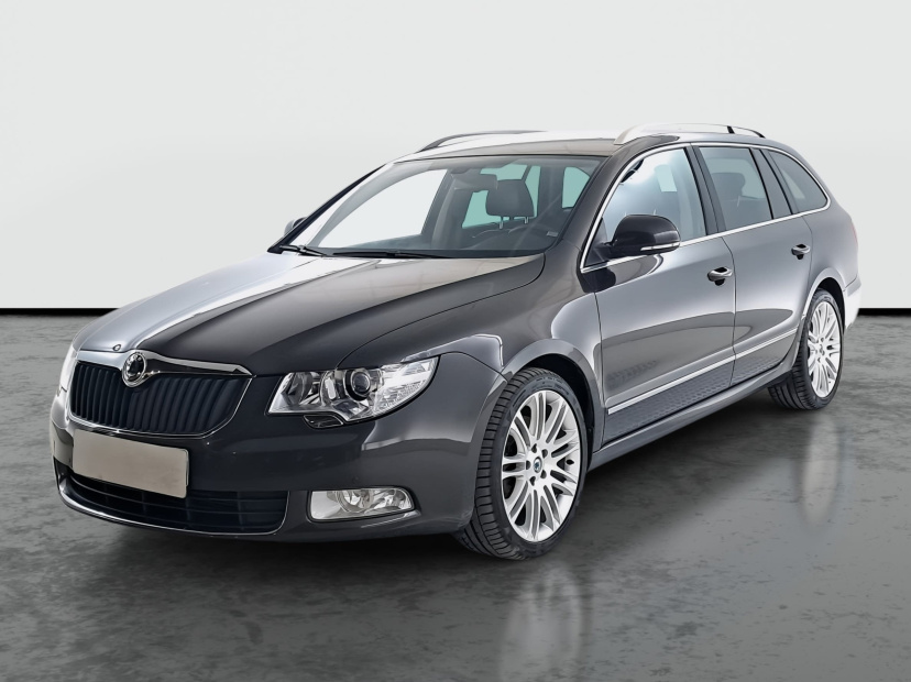 Škoda Superb, 2011