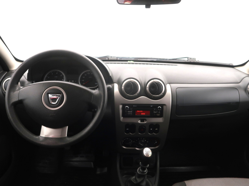 Dacia Duster, 2013
