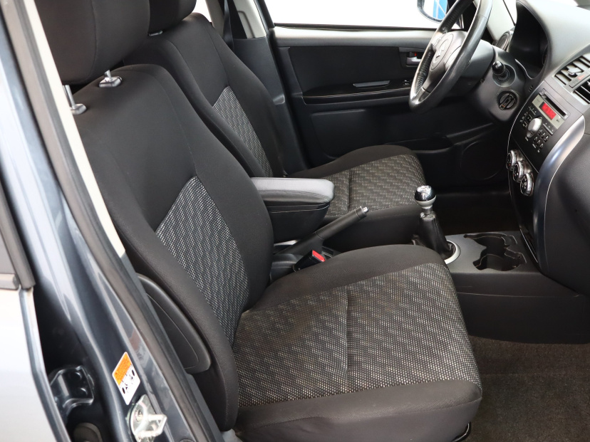 Suzuki SX4, 2009