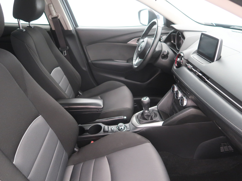 Mazda CX-3, 2016