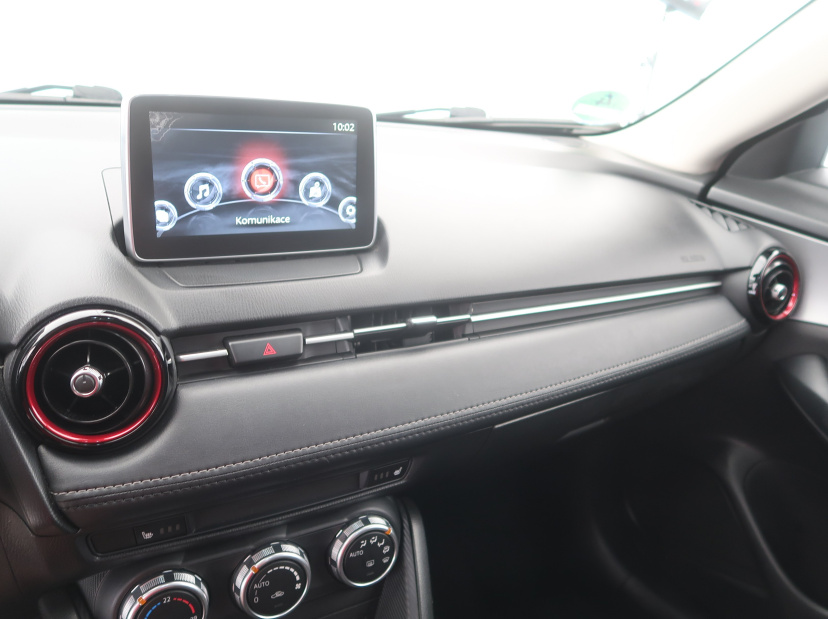 Mazda CX-3, 2016