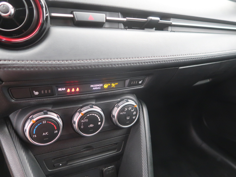 Mazda CX-3, 2016