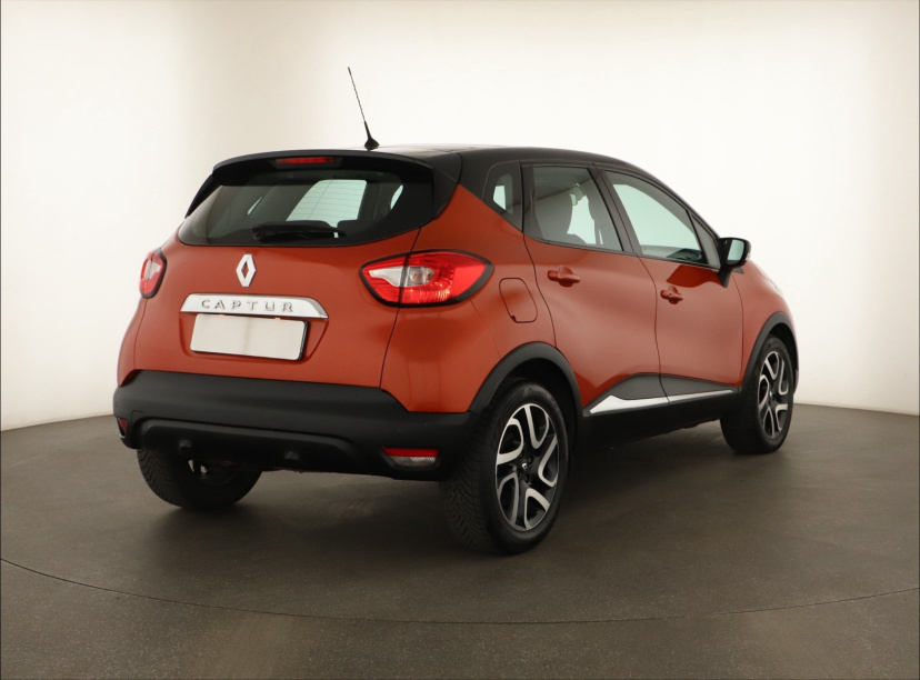 Renault Captur, 2013