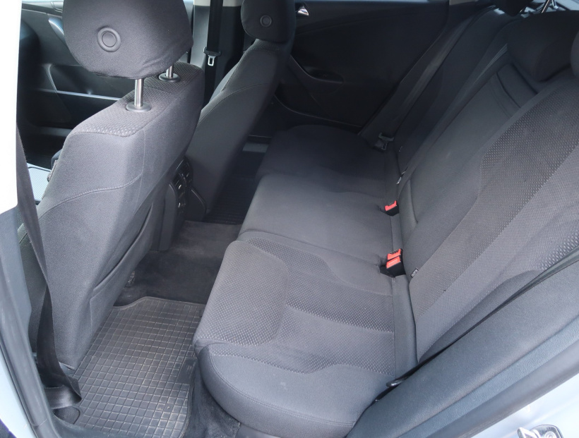 Volkswagen Passat, 2006