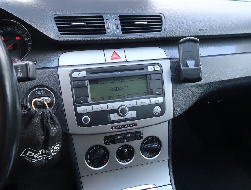 Volkswagen Passat, 2006