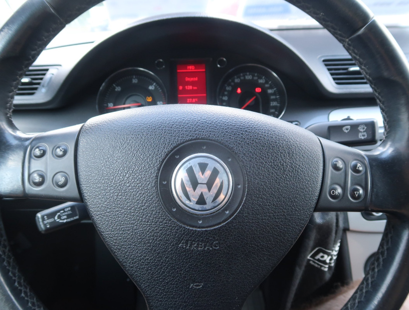 Volkswagen Passat, 2006