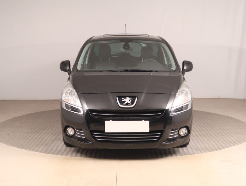 Peugeot 5008, 2012