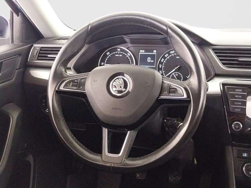 Škoda Superb, 2016