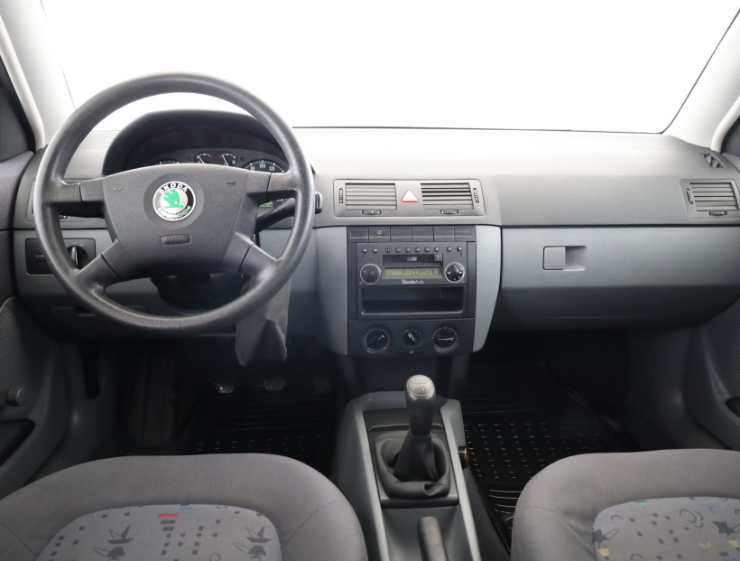 Škoda Fabia, 2000