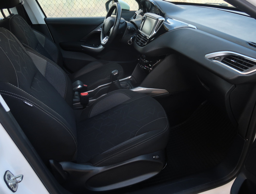 Peugeot 2008, 2018