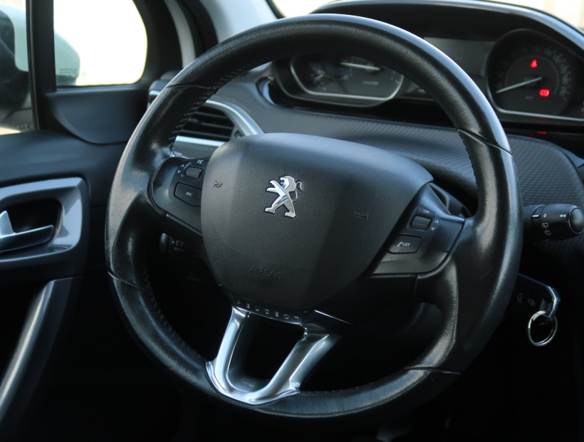 Peugeot 2008, 2018