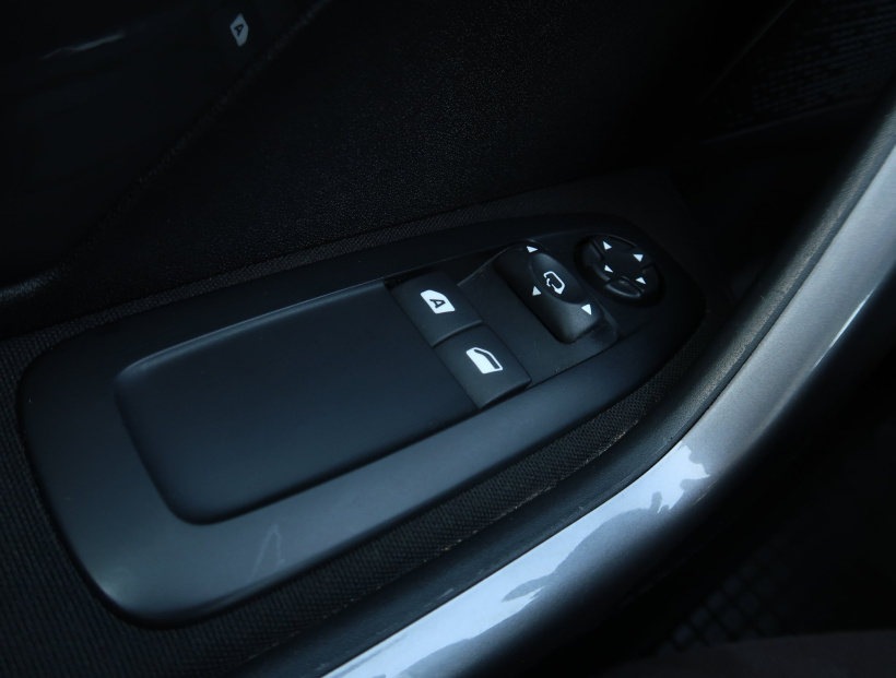 Peugeot 2008, 2018
