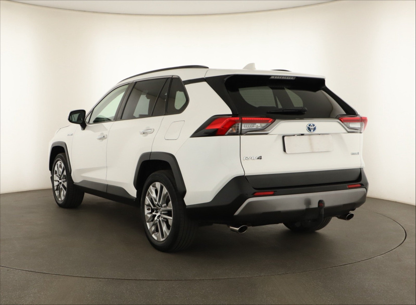 Toyota RAV 4, 2020
