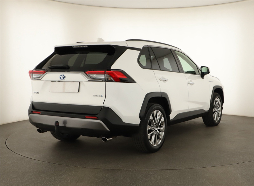 Toyota RAV 4, 2020