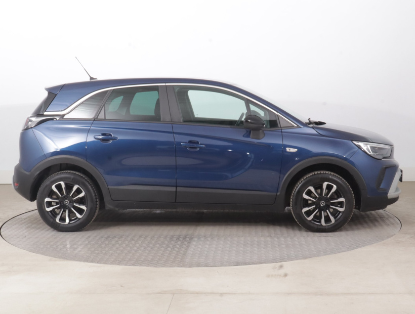 Opel Crossland, 2023