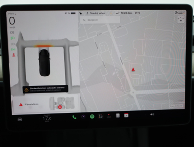 Tesla Model 3 - 2023
