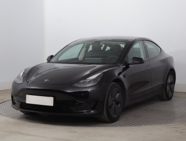 Tesla Model 3 - 2023