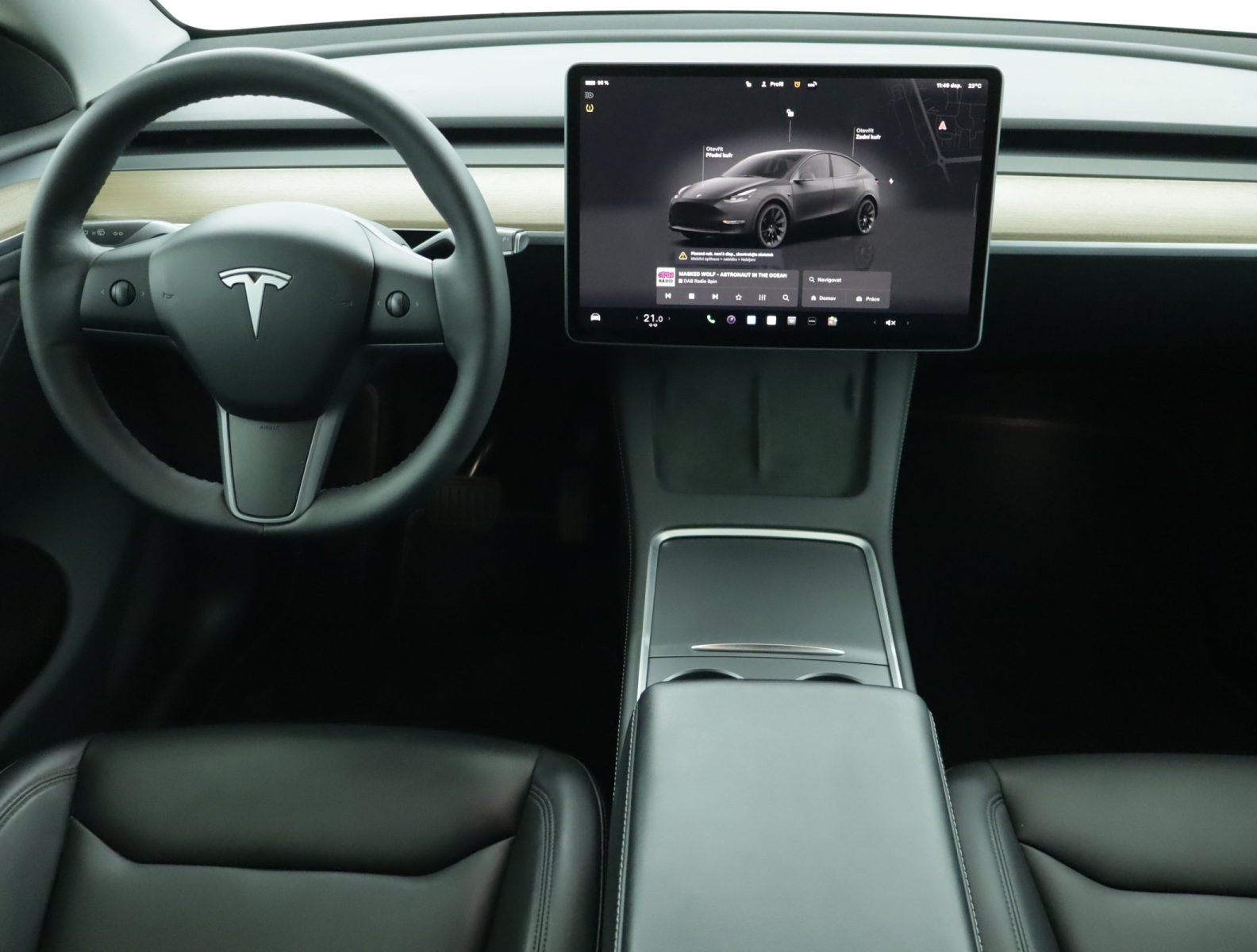 Tesla Model Y - 2023