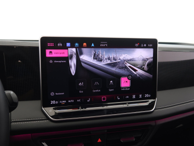 Volkswagen Tiguan - 2025