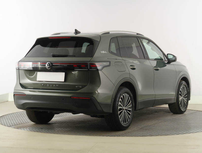 Volkswagen Tiguan, 2025