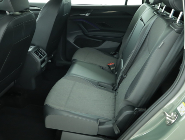 Volkswagen Tayron - 2025