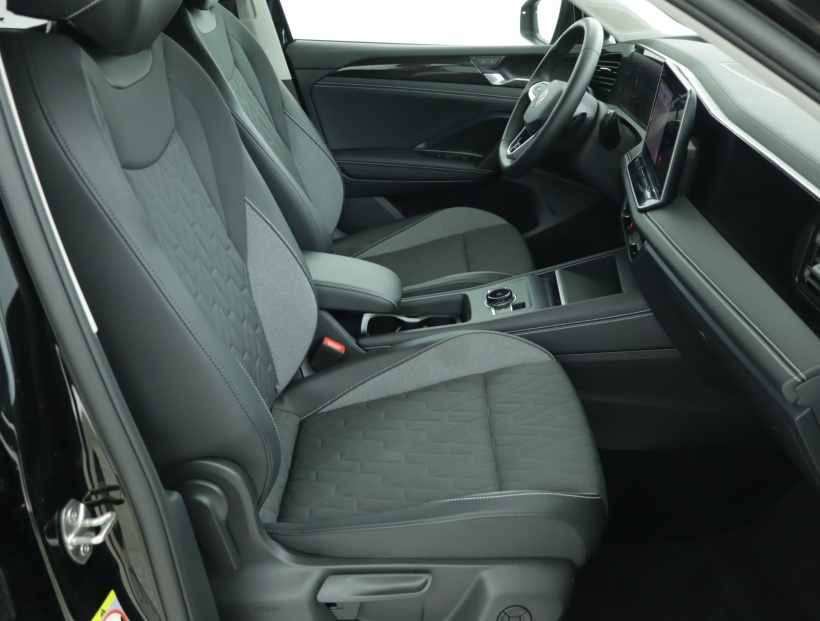 Volkswagen Tiguan, 2025