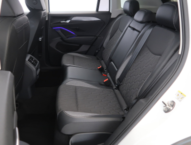 Volkswagen Tiguan - 2025