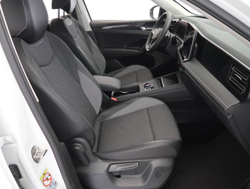 Volkswagen Tiguan, 2025