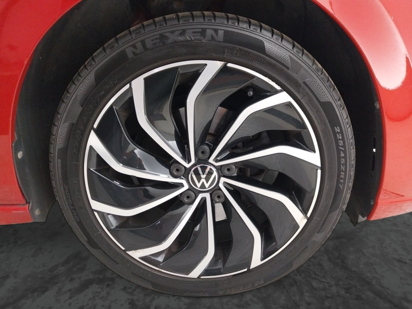 Volkswagen Golf, 2021
