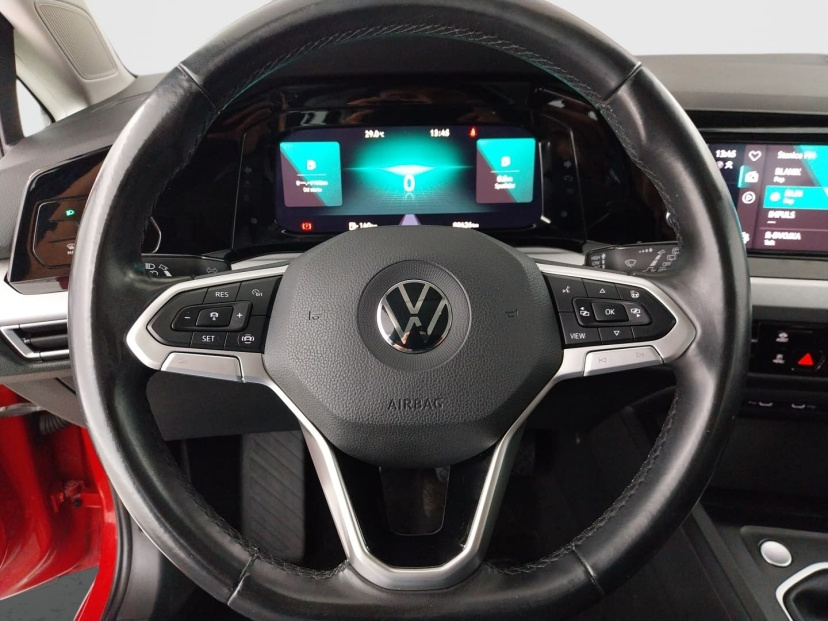 Volkswagen Golf, 2021