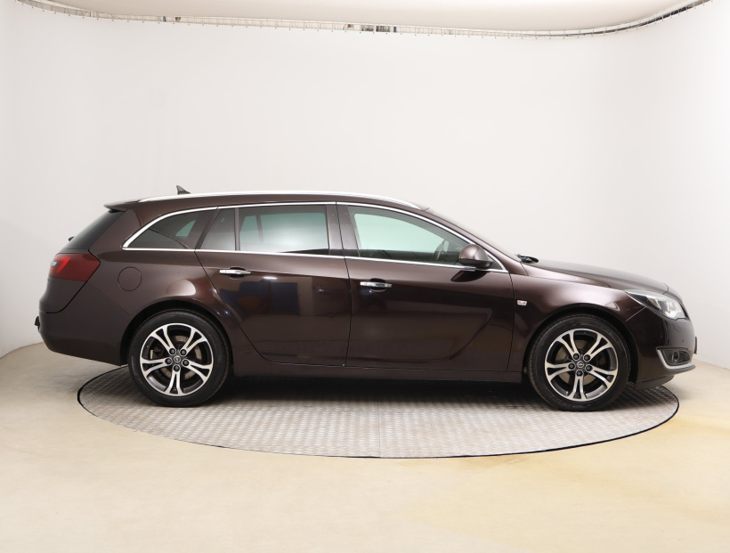 Opel Insignia, 2016
