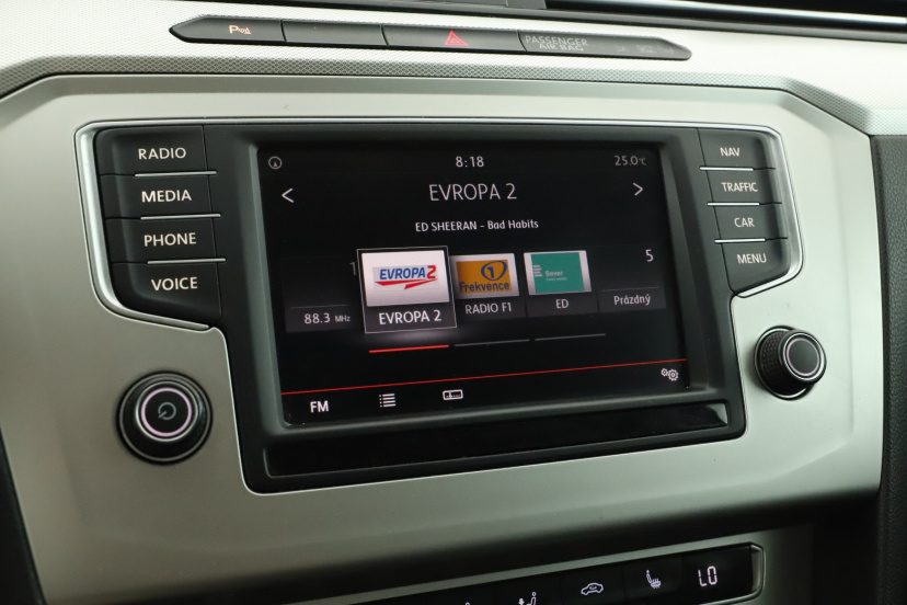 Volkswagen Passat, 2016