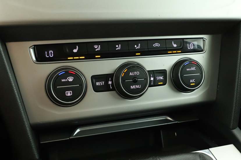 Volkswagen Passat, 2016