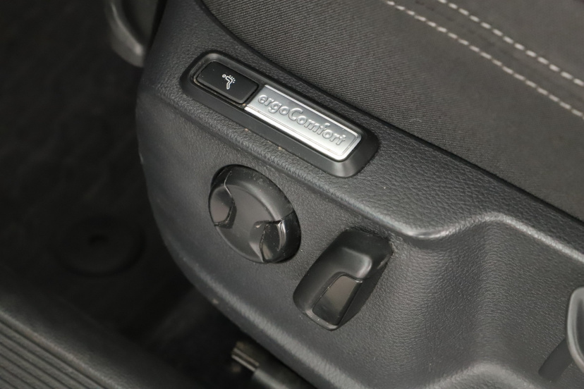 Volkswagen Passat, 2016
